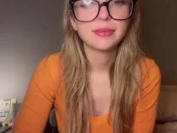 lilymae98 from Chaturbate