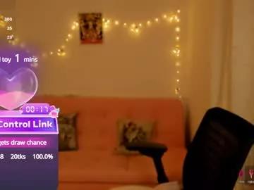 lilyrouse_ from Chaturbate