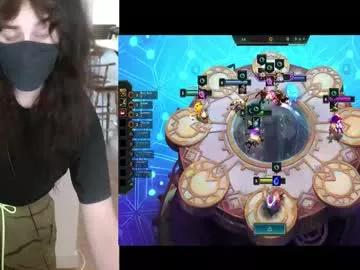 lilythrone from Chaturbate