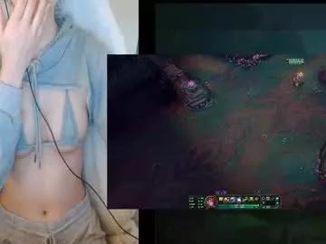 lilythrone from Chaturbate