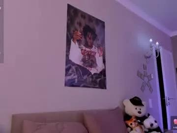lilyvibe from Chaturbate