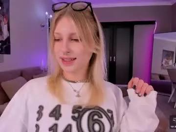 lilyvibe from Chaturbate