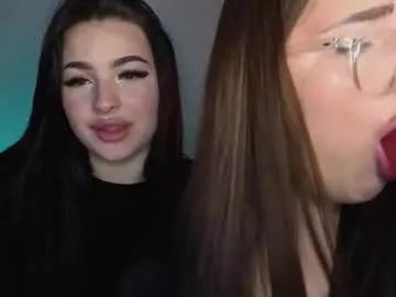 lisaanddenis from Chaturbate is Freechat