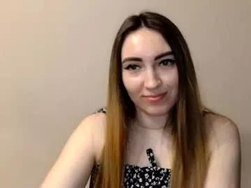 little___angell from Chaturbate