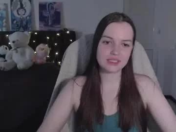 little__flowers from Chaturbate