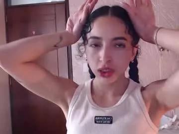 little_angelito2 from Chaturbate
