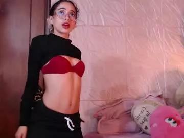 little_angelito2 from Chaturbate