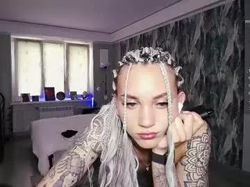 little_birdy from Chaturbate