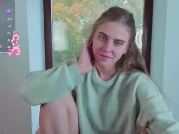 little_cu1tie from Chaturbate