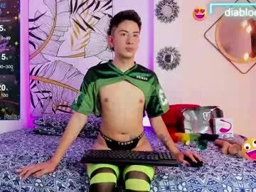 little_diabloo from Chaturbate