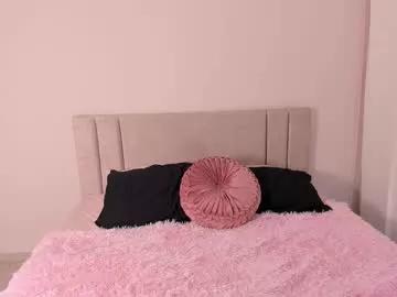 little_effy18_ from Chaturbate