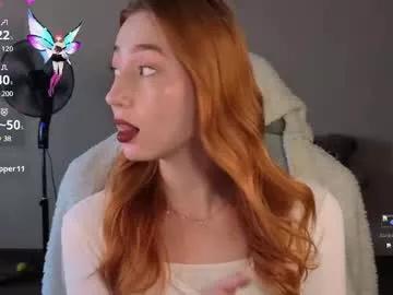 little_ffiona from Chaturbate