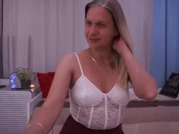 little_heart_andreea from Chaturbate