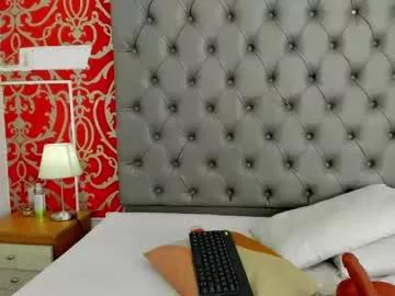 little_lilith_apple from Chaturbate