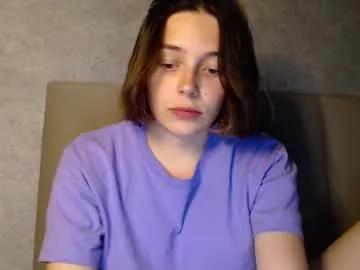little_mia__ from Chaturbate