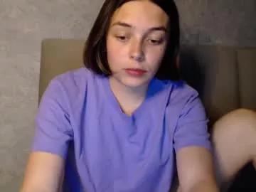 little_mia__ from Chaturbate