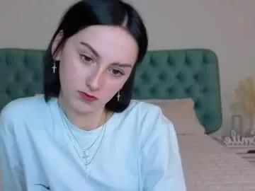 little_moly999 from Chaturbate