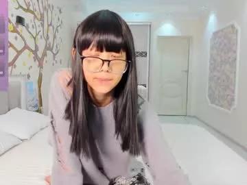 little_yena from Chaturbate