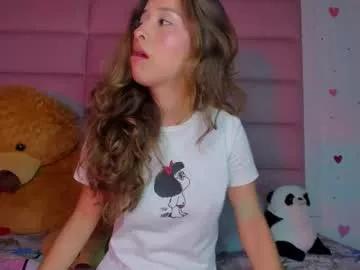 littlee_emma_ from Chaturbate