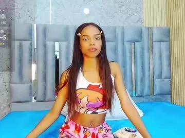 littleebonymommy from Chaturbate