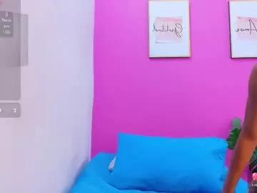 littleebonymommy from Chaturbate