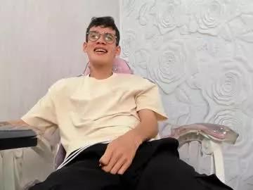 littlemax23 from Chaturbate