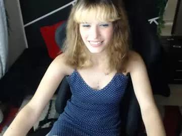 littlenami_ from Chaturbate