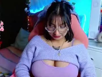 littlerouse_ from Chaturbate