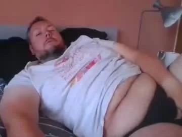 littlesubbear from Chaturbate