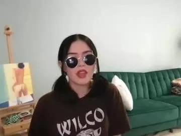 littlesugarpea from Chaturbate