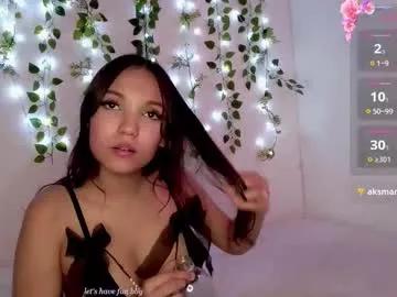 littlesun2216 from Chaturbate