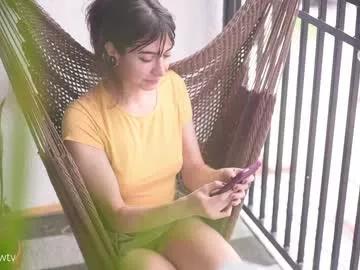 Lizmreow webcams show profile image 
