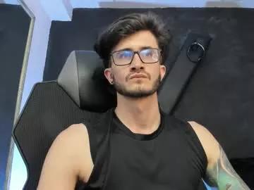 loggan_donnelly from Chaturbate