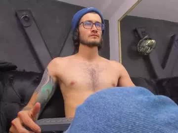 loggan_donnelly from Chaturbate