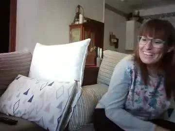 lolahueso from Chaturbate