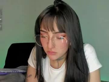 lolaleah_ from Chaturbate