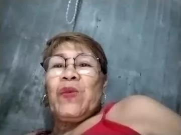 lolamommie from Chaturbate