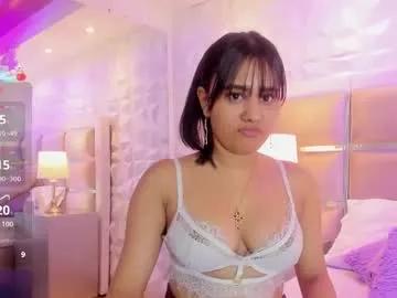 loly_petitte1 from Chaturbate