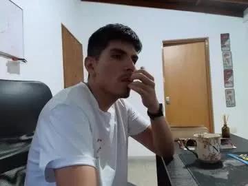 looki_16 from Chaturbate