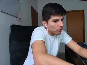 looki_16 from Chaturbate
