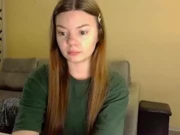 Lora_twinkle webcams show profile image 