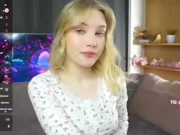 Lorettacarnley webcams show profile image 