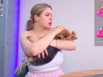 lovlybambi from Chaturbate
