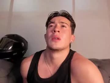 luccagrey from Chaturbate is Freechat