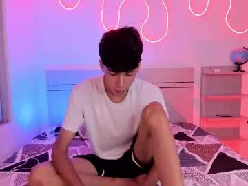 luccas_ferreira from Chaturbate