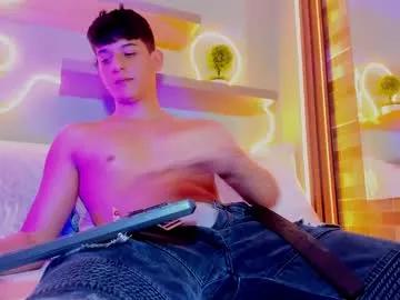 lucian_mael from Chaturbate is Freechat