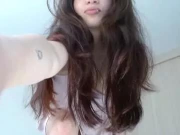 lucy_collins_g from Chaturbate is Freechat