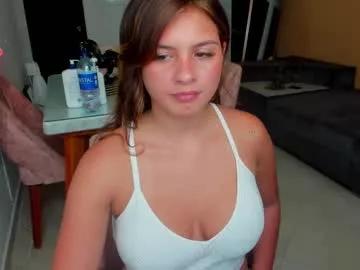 lulu_lopez from Chaturbate