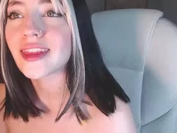 lulugh_ from Chaturbate