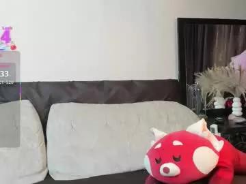 luluu_l from Chaturbate